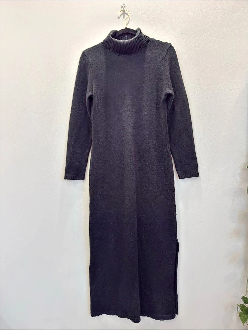 Vintage 90s Onyx Ribbed Knit Turtleneck Maxi Column Dress